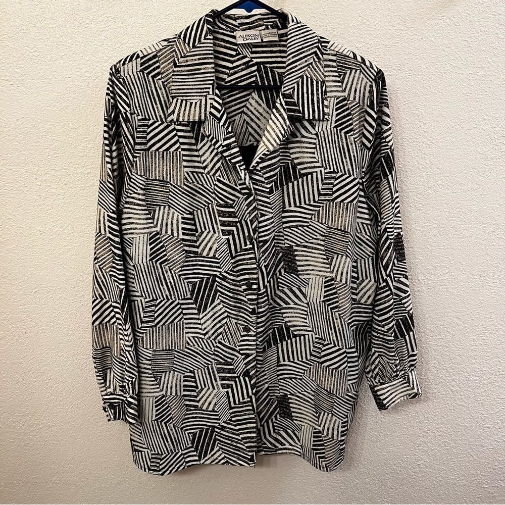 Allison Daley Long Sleeve Lined Top (Size Large)